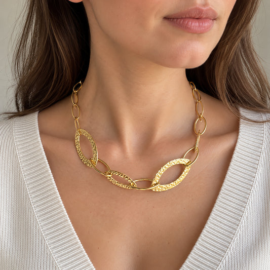 Geometric necklace Ikita (France)