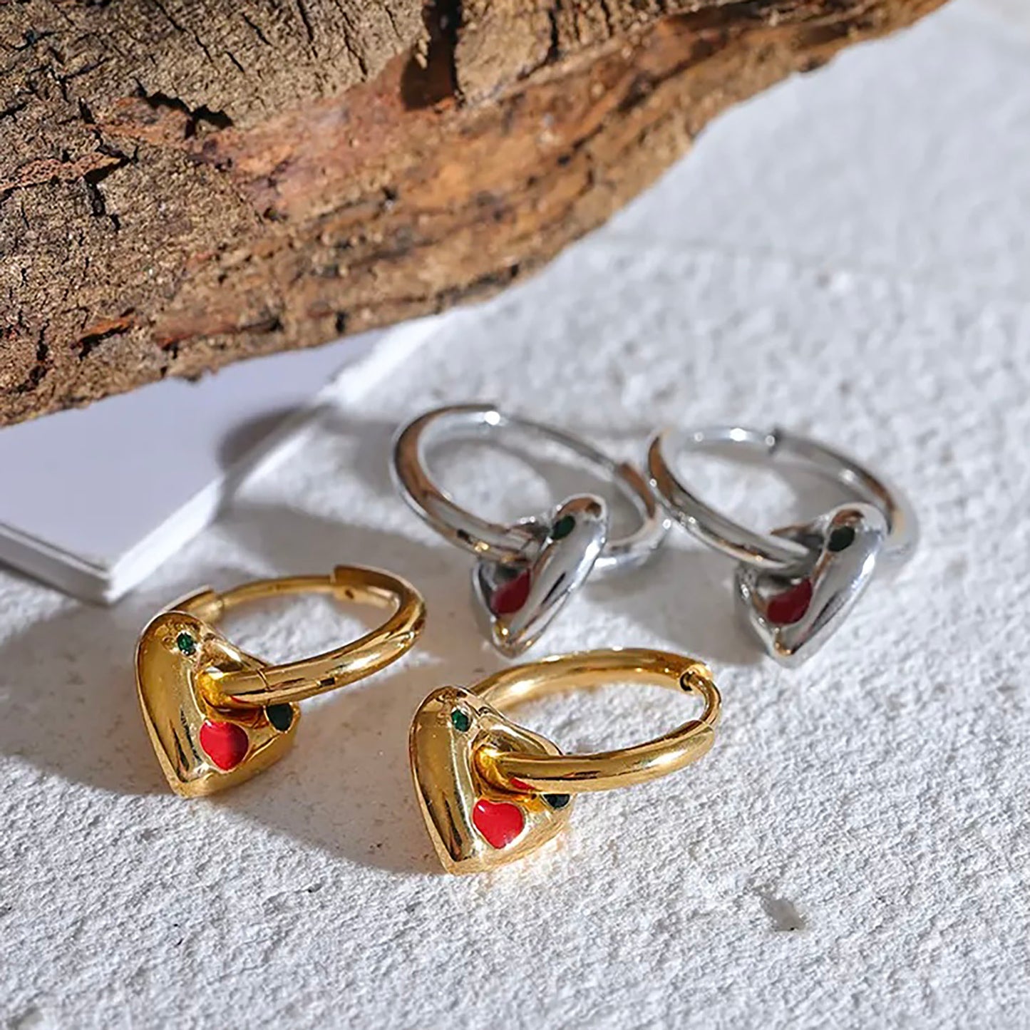 Earrings with hearts Cannelle (France)