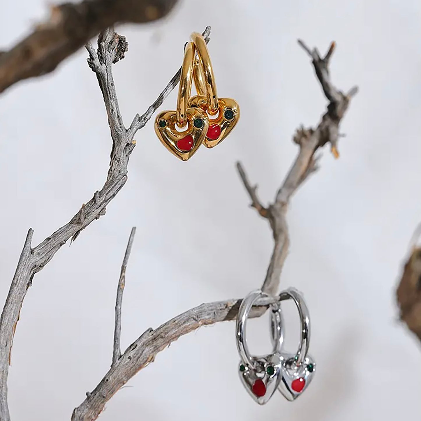 Earrings with hearts Cannelle (France)