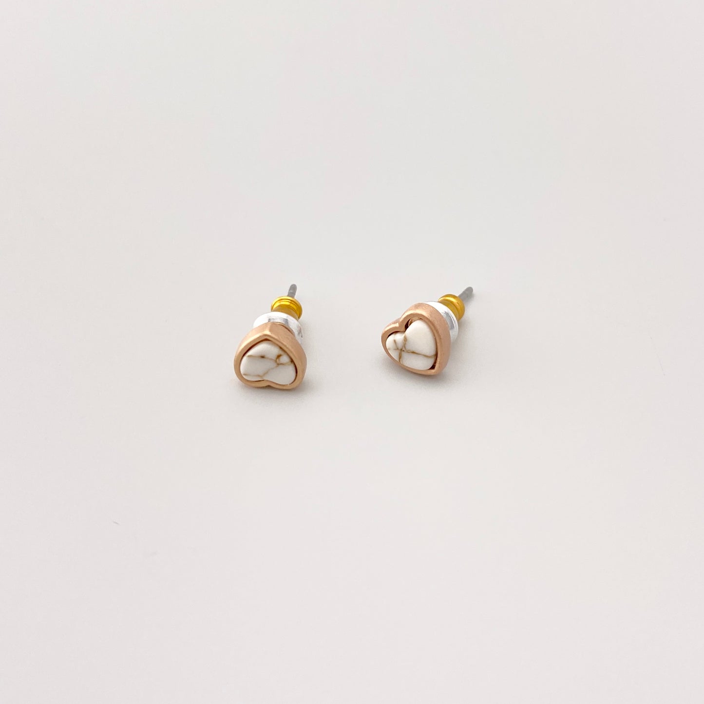 kolczyki złote serduszka