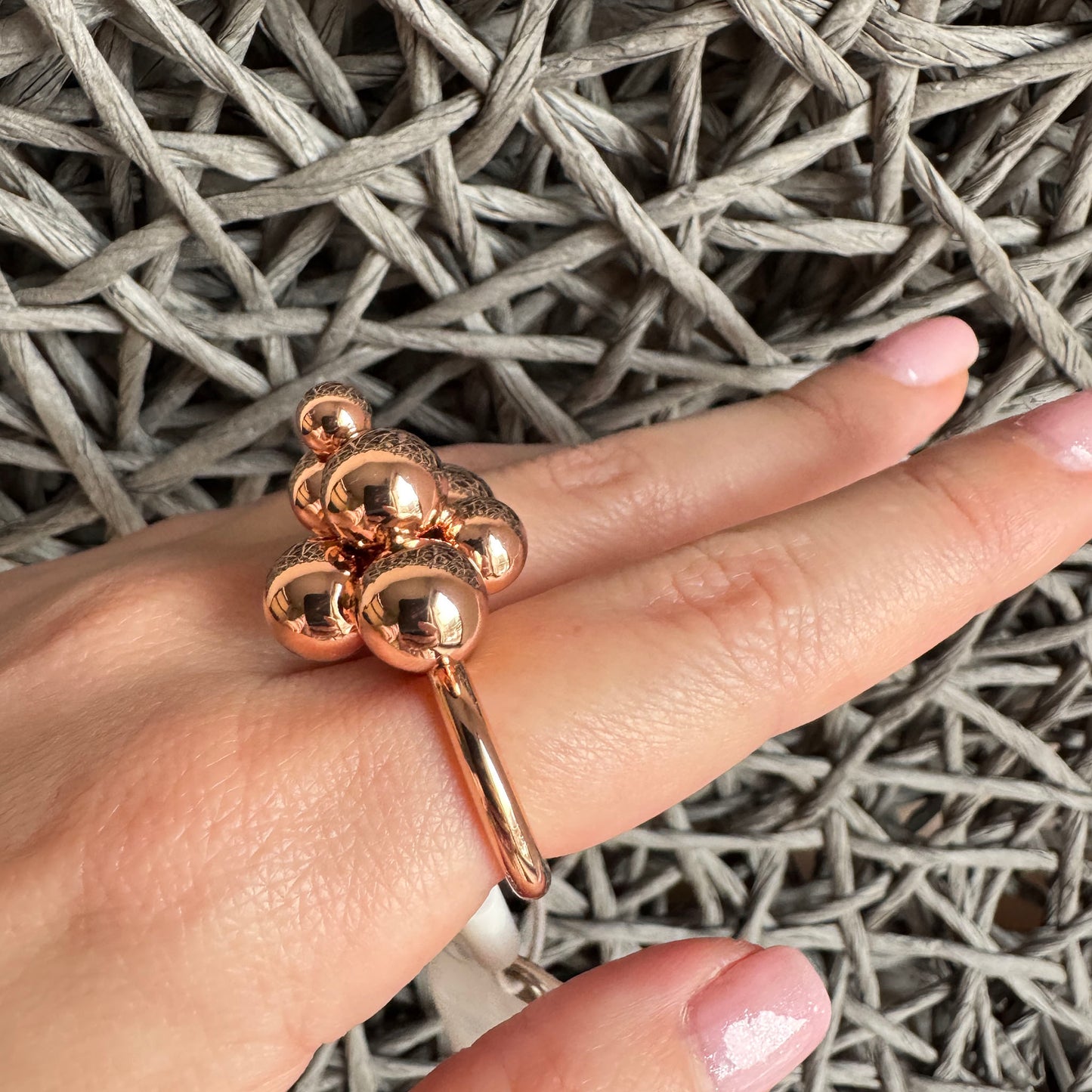 Ring with balls & Other Stories (Sweden)
