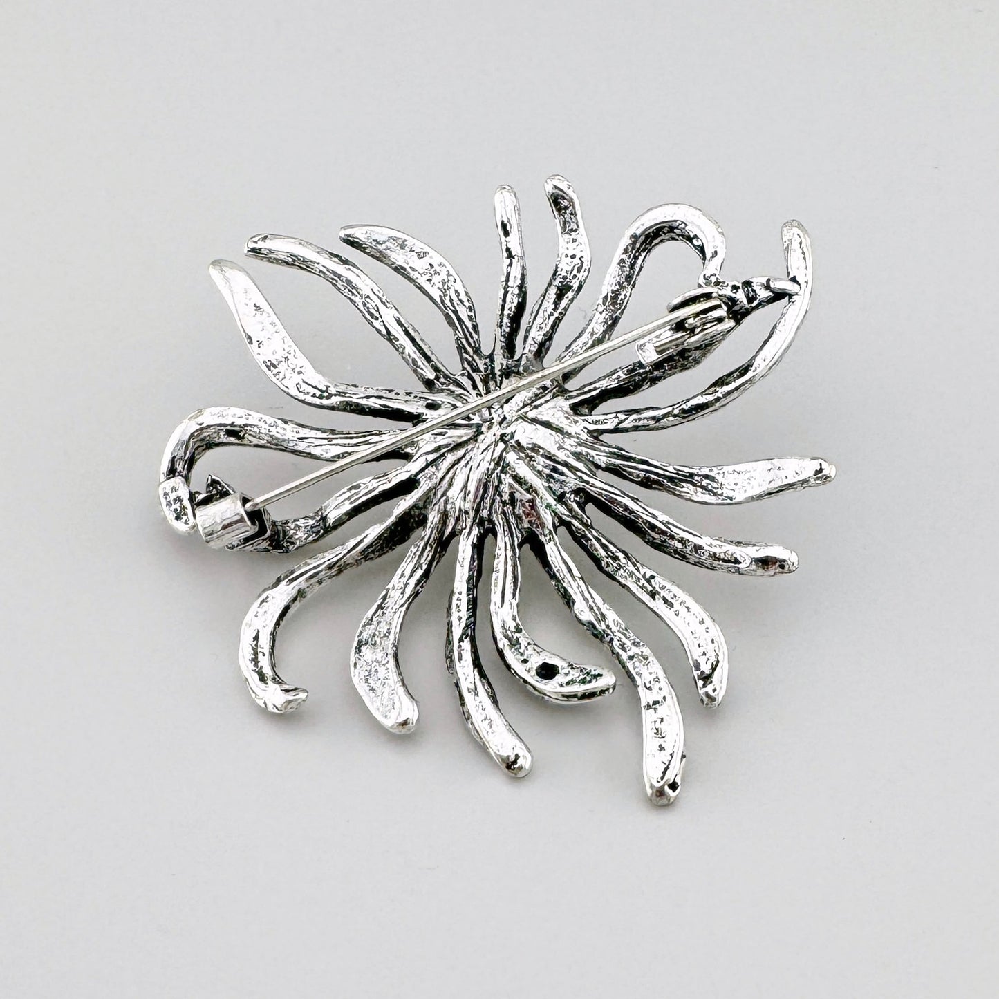 Jellyfish brooch