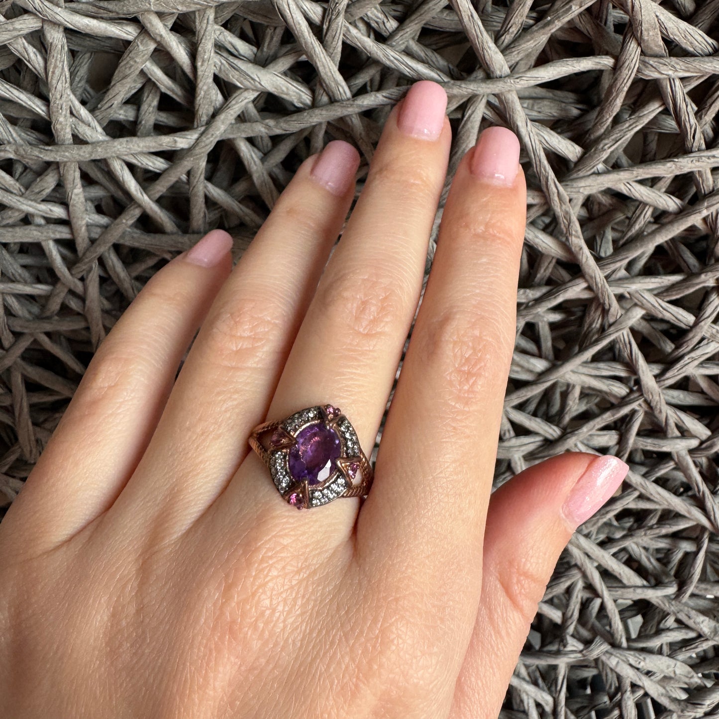 Amethyst ring Les Petites Precieuses (France)