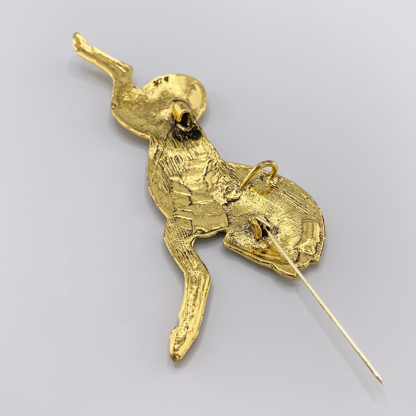 брошь лошадь