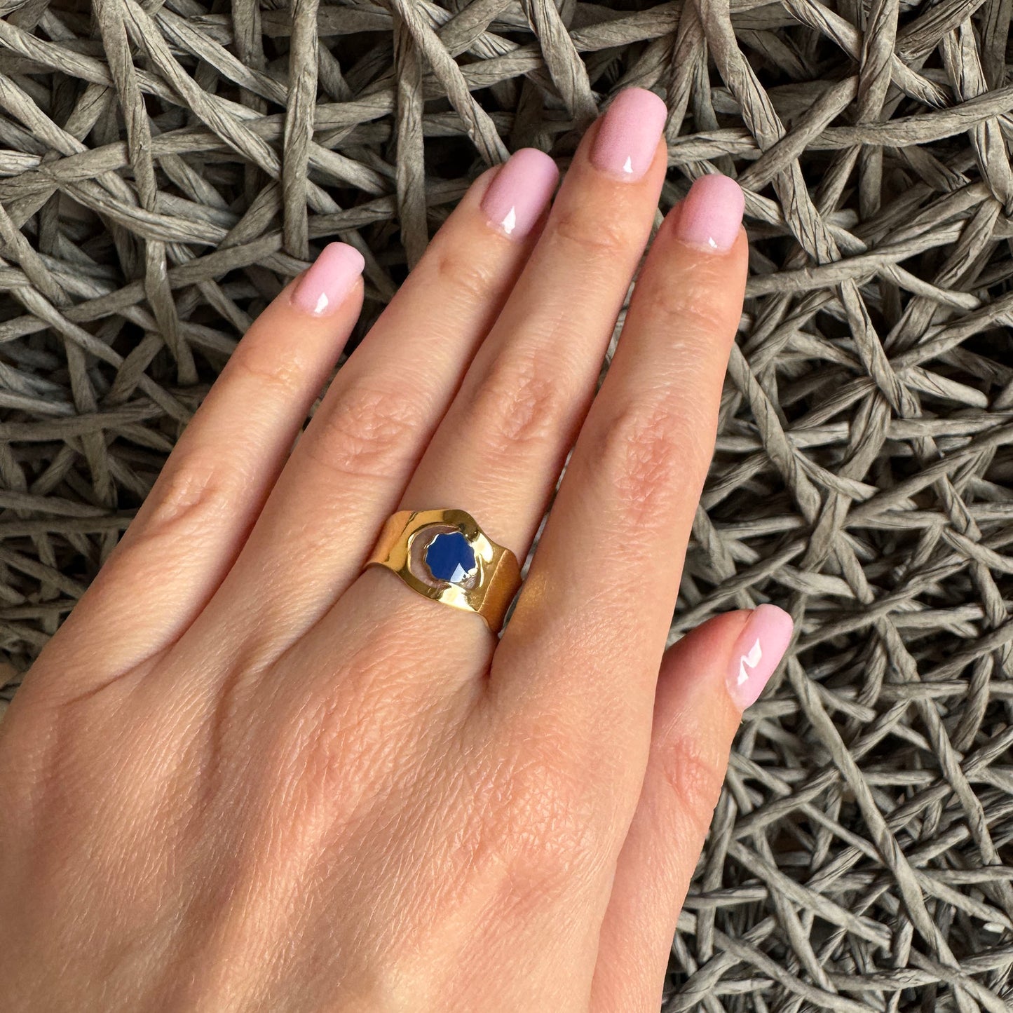 Enamel ring Ikita (France)