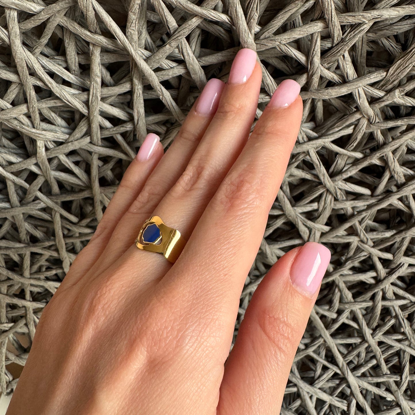 Enamel ring Ikita (France)