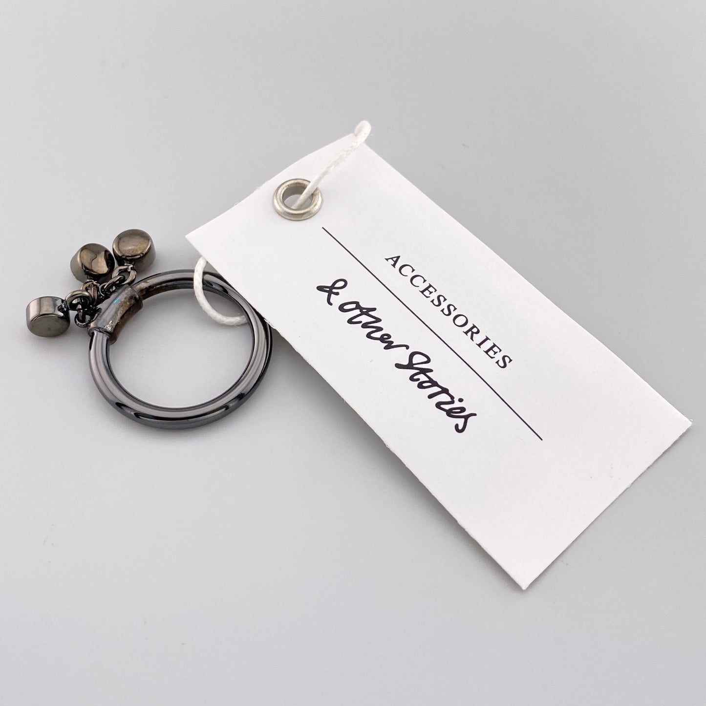 pierścionek z kryształkami