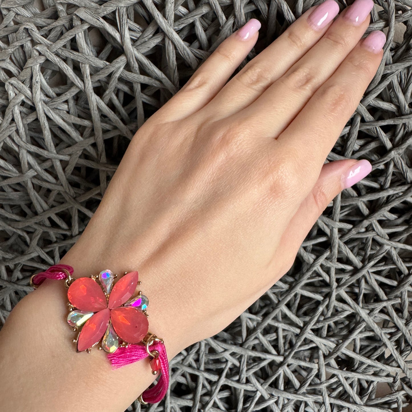 Pink bracelet Sonata (Spain)