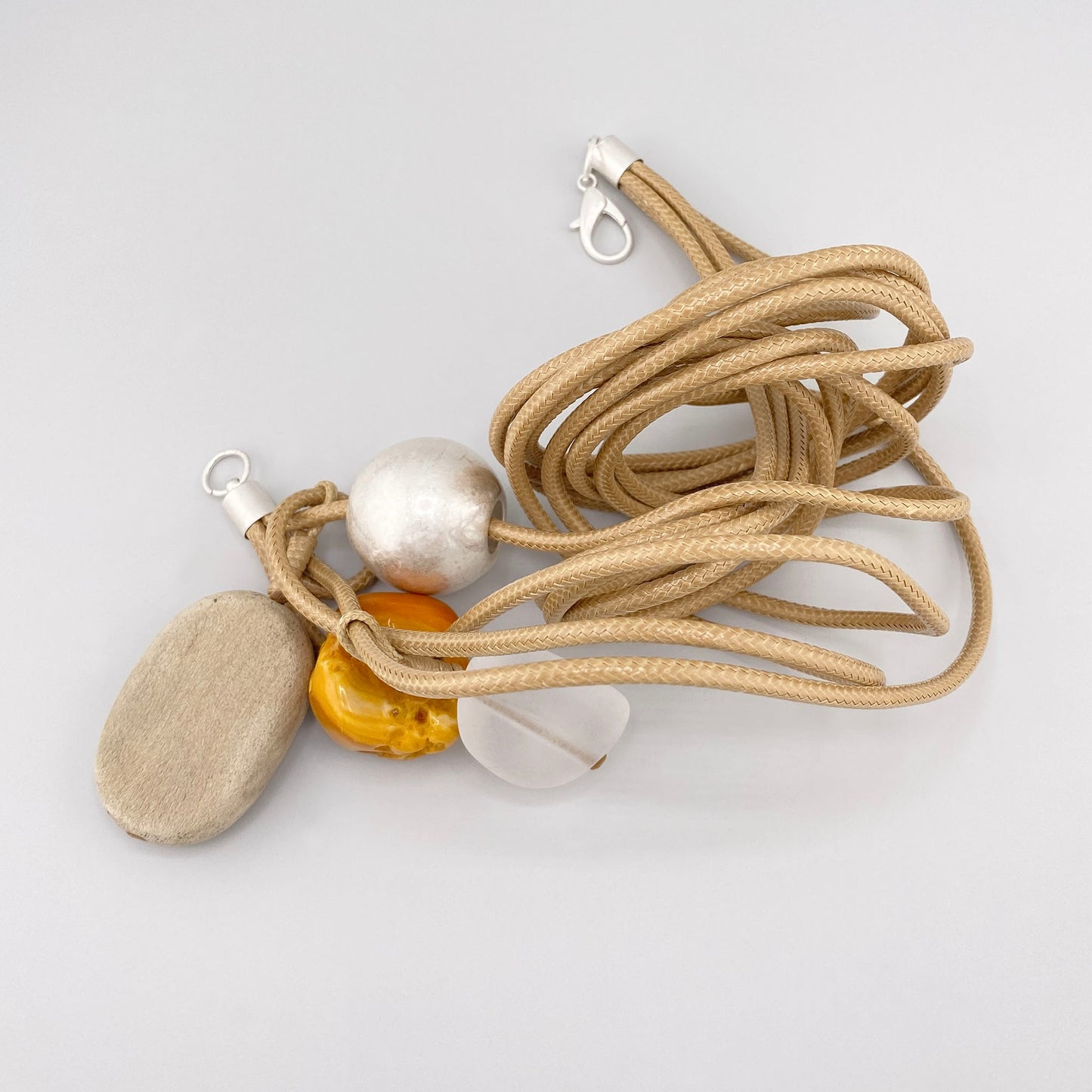 necklace with large stones