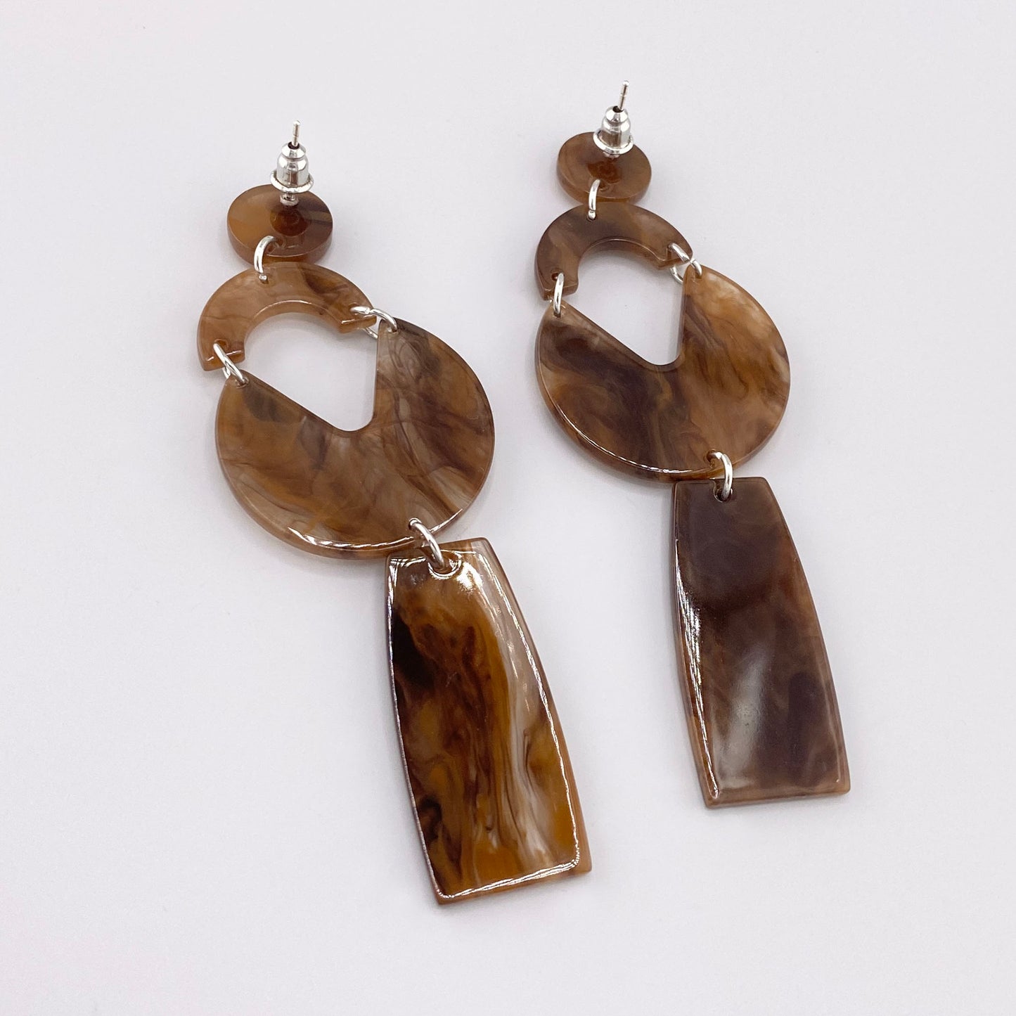 akrylowe kolczyki do uszu