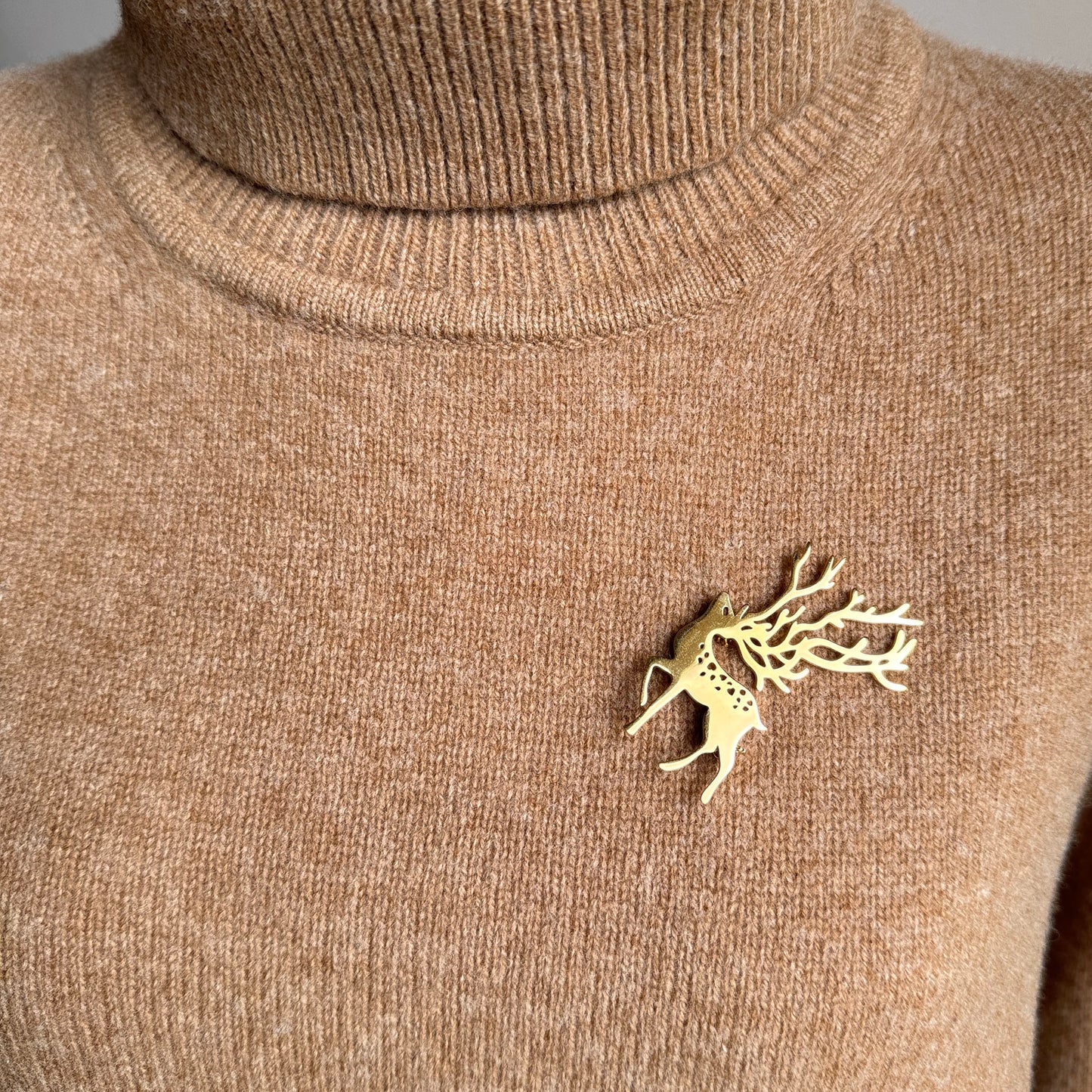 Deer brooch Sonata (Spain)
