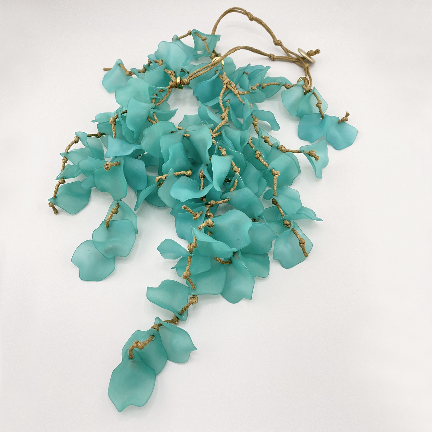 Necklace with leaves