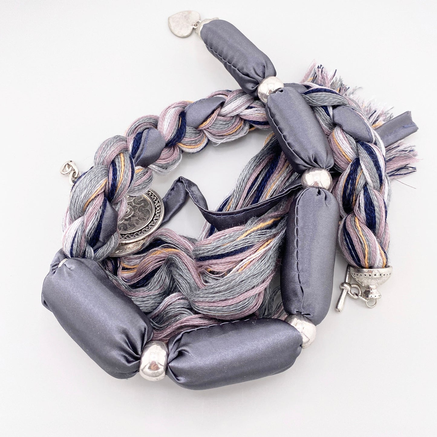 Woven necklace