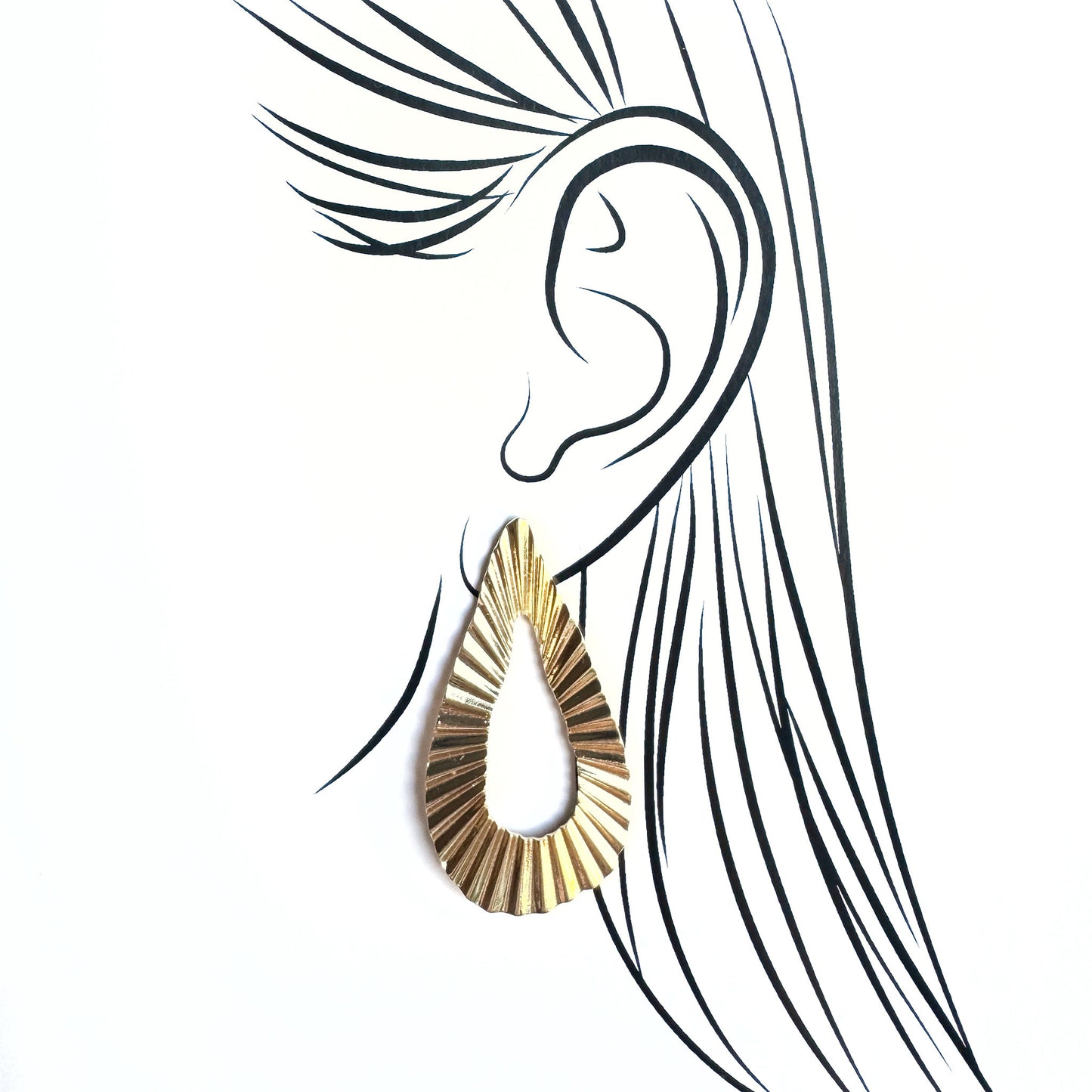 Drop earrings IRL (France)