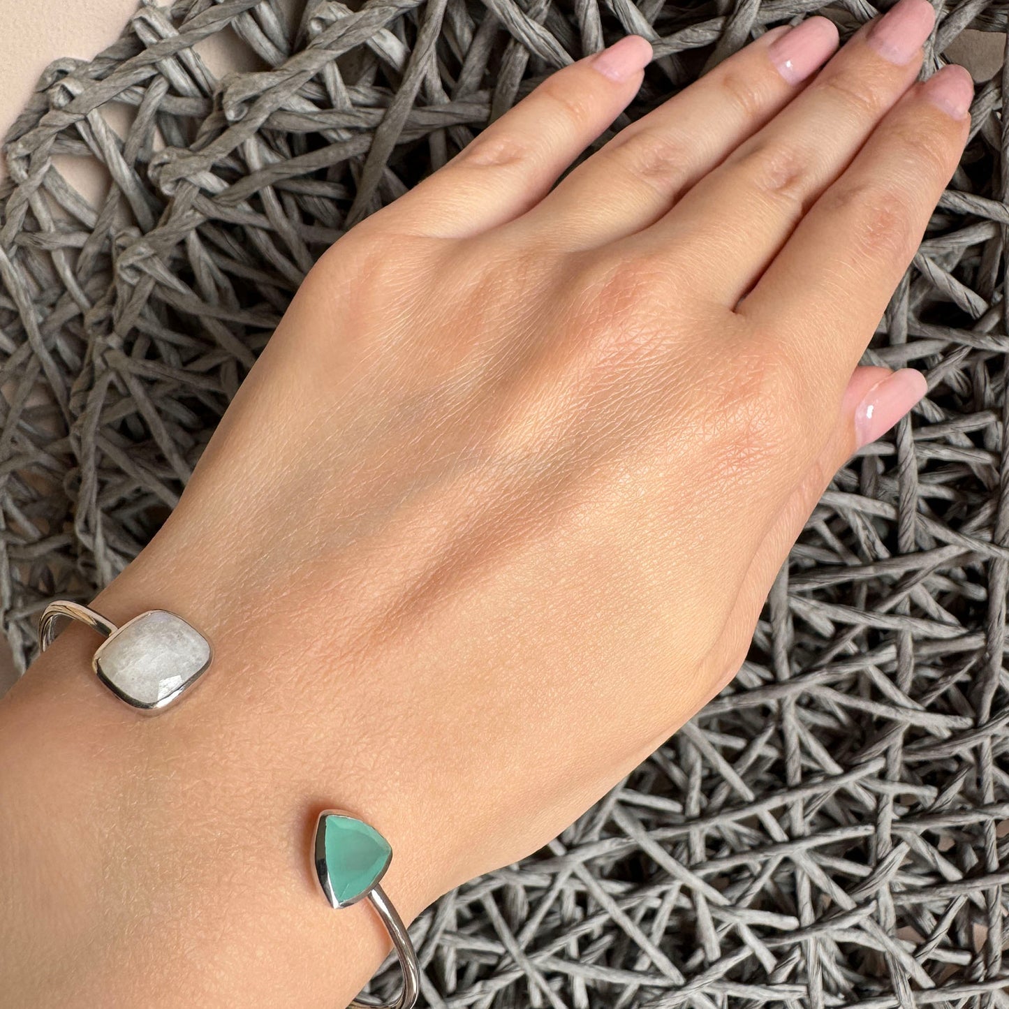 Quartz bracelet Moonstone (France)
