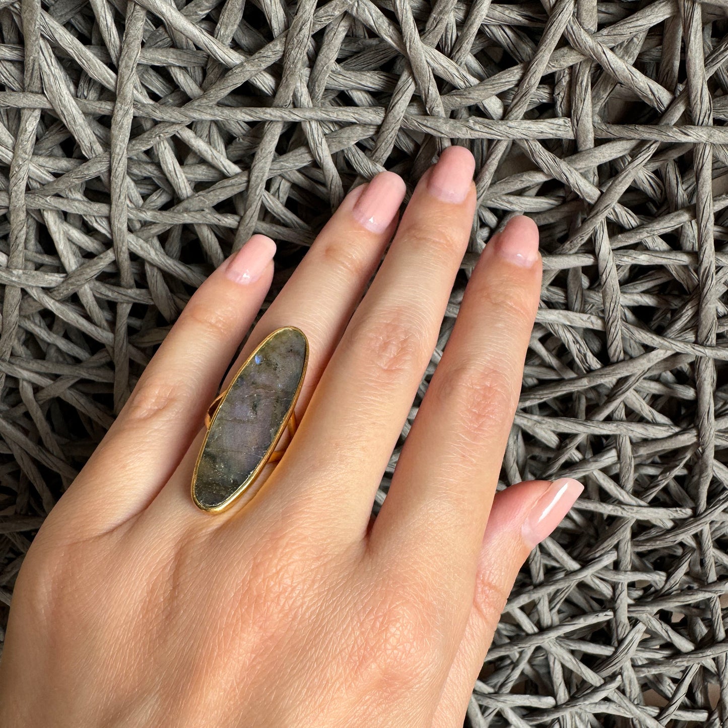 Labradorite ring Moonstone (France)