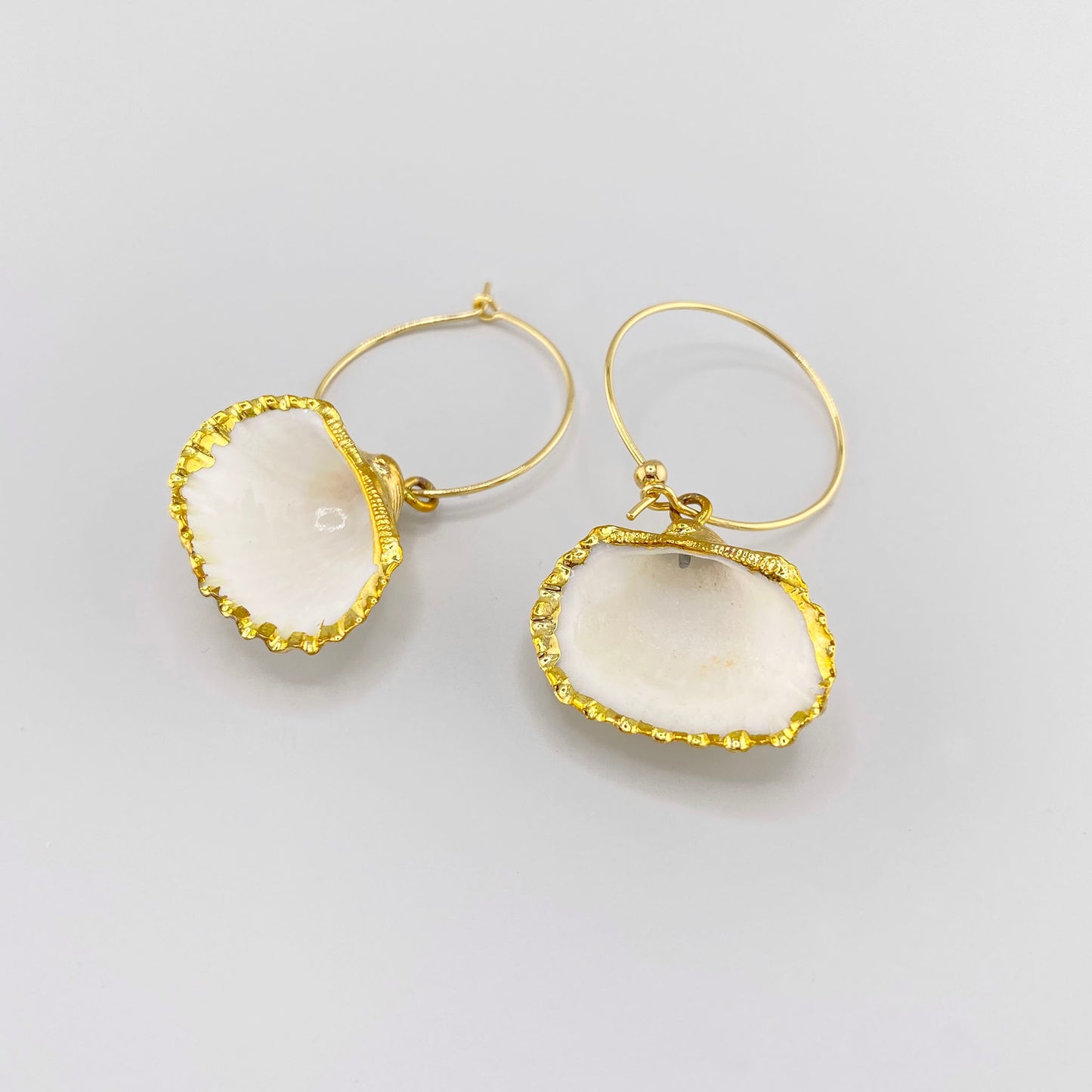 Сережки з натуральної черепашки