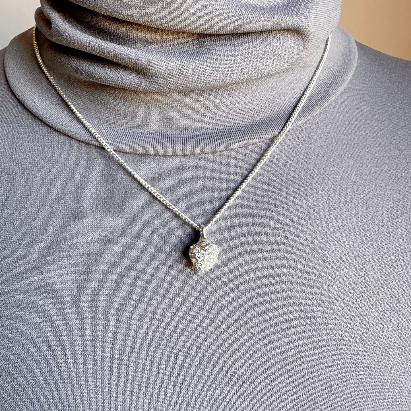 Elegant Pilgrim necklace with heart-shaped pendant and sparkling crystals