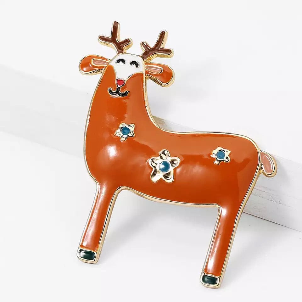 Deer brooch with enamel