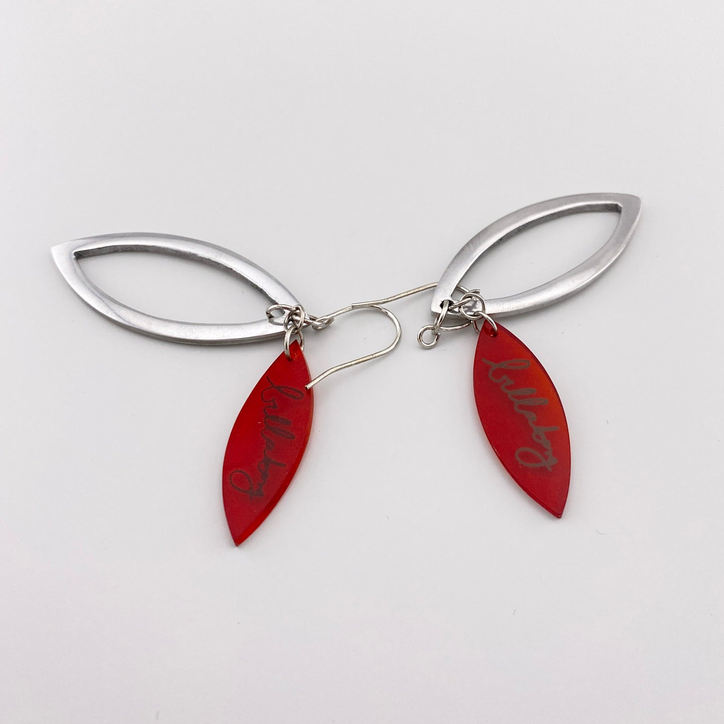 Billabong kolczyki czerwone