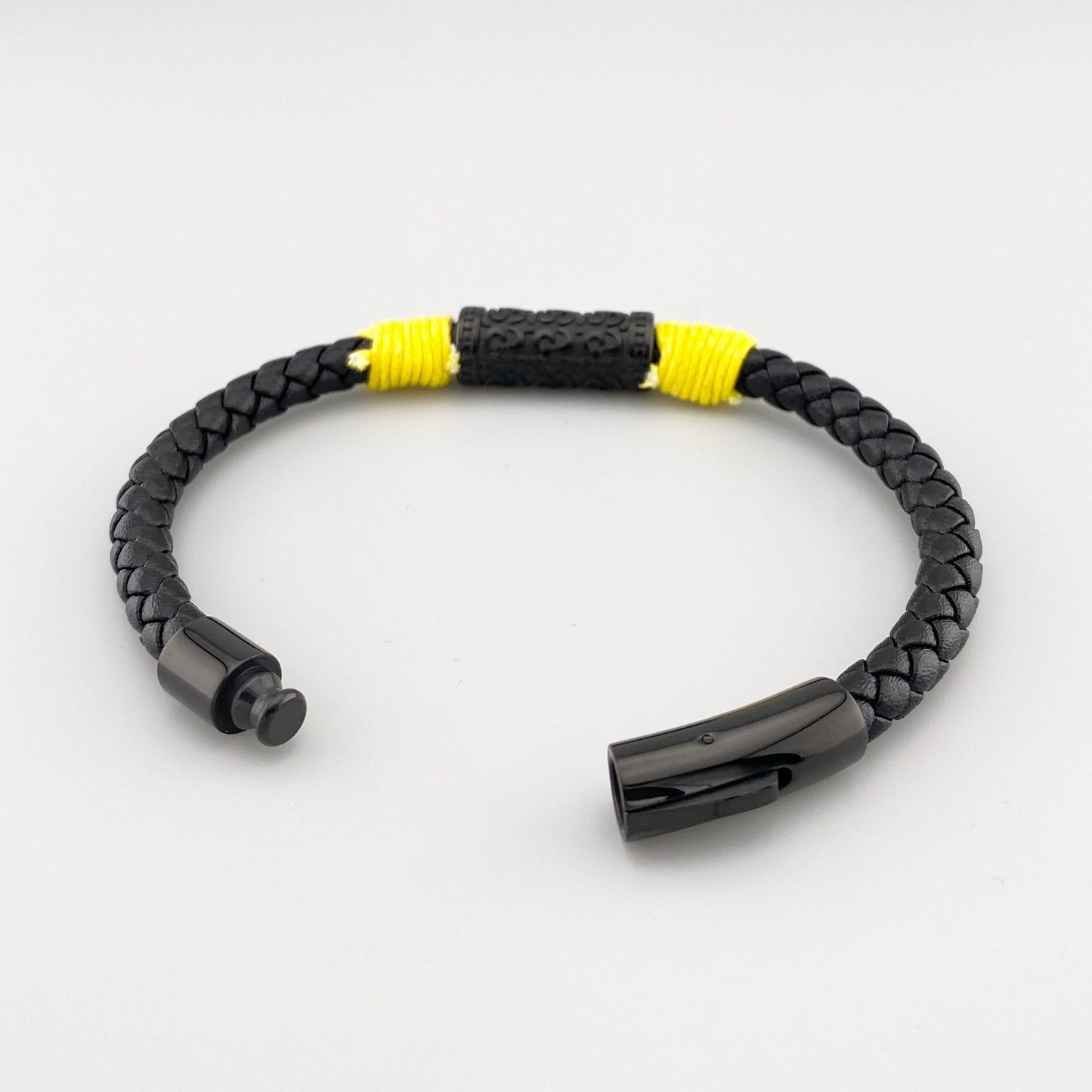 bransoletki męskie skórzane