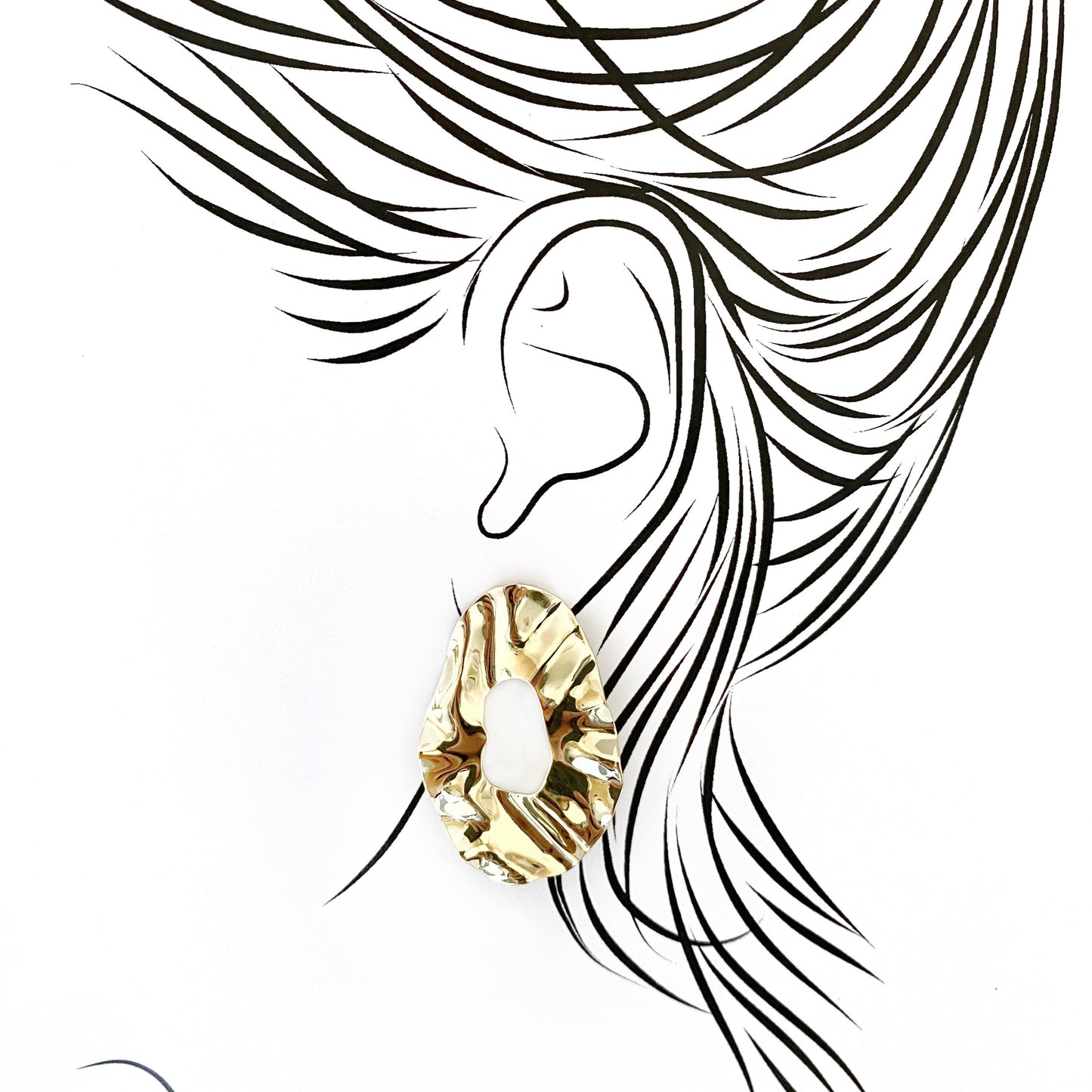 Geometric oval earrings