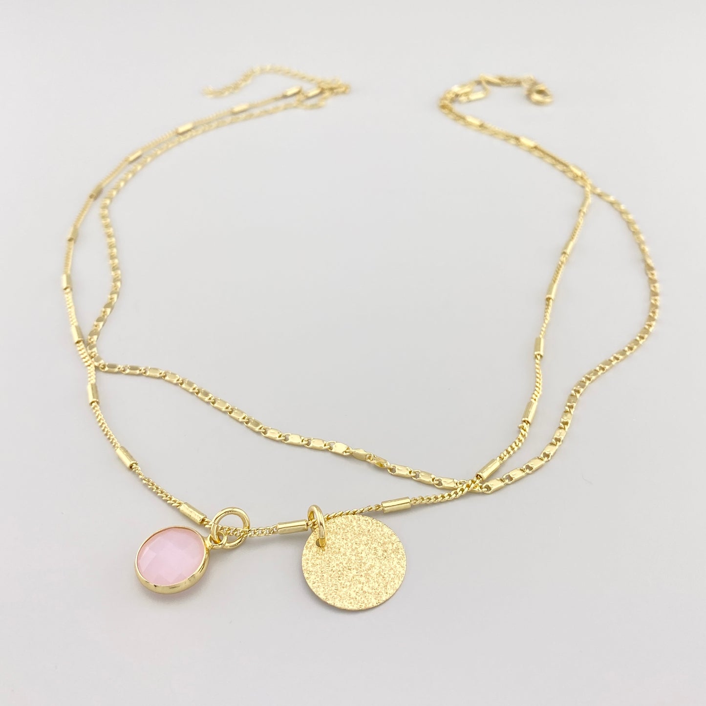 Necklace with pendants and quartz IRL (France)