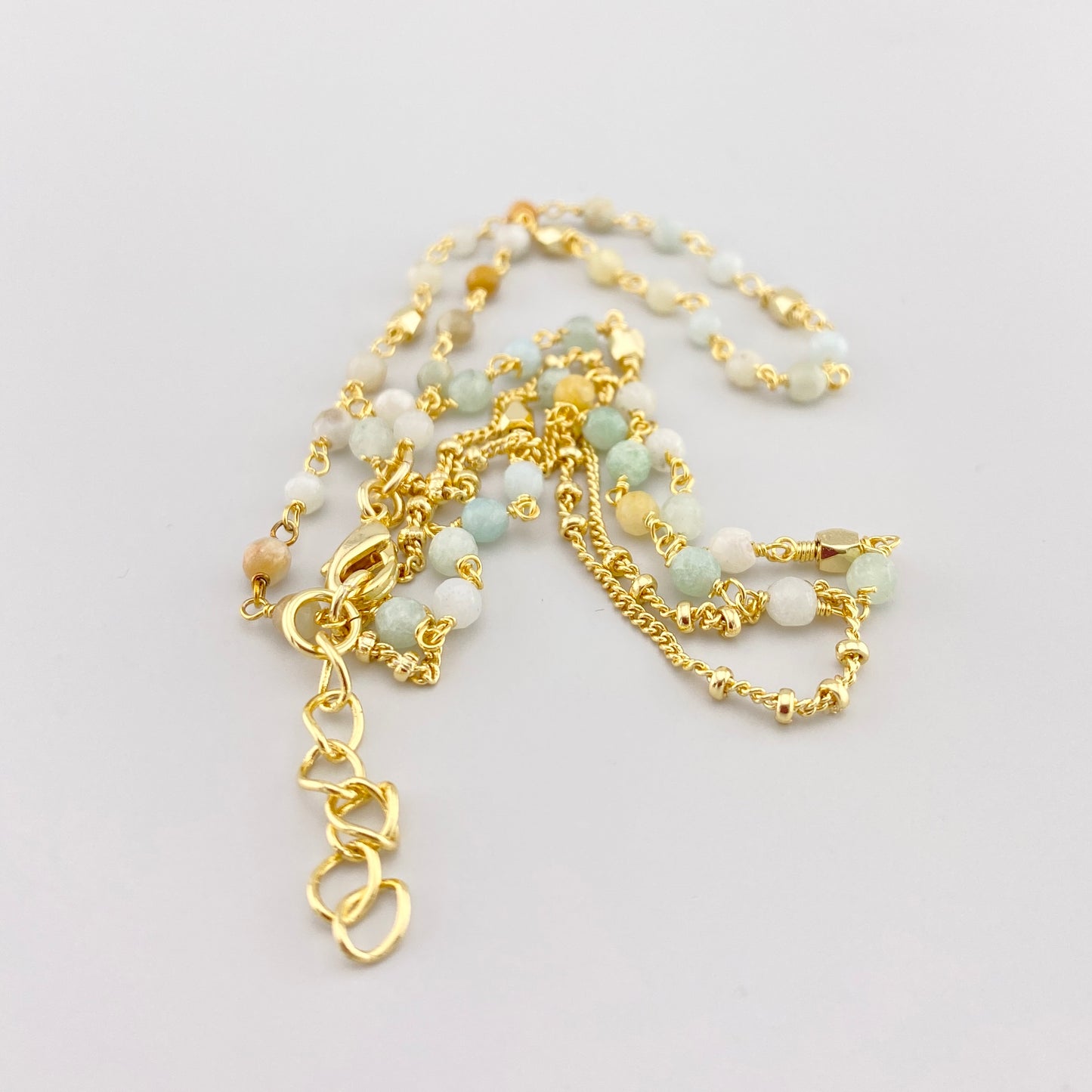 Bransoletki z naturalnymi kamieniami