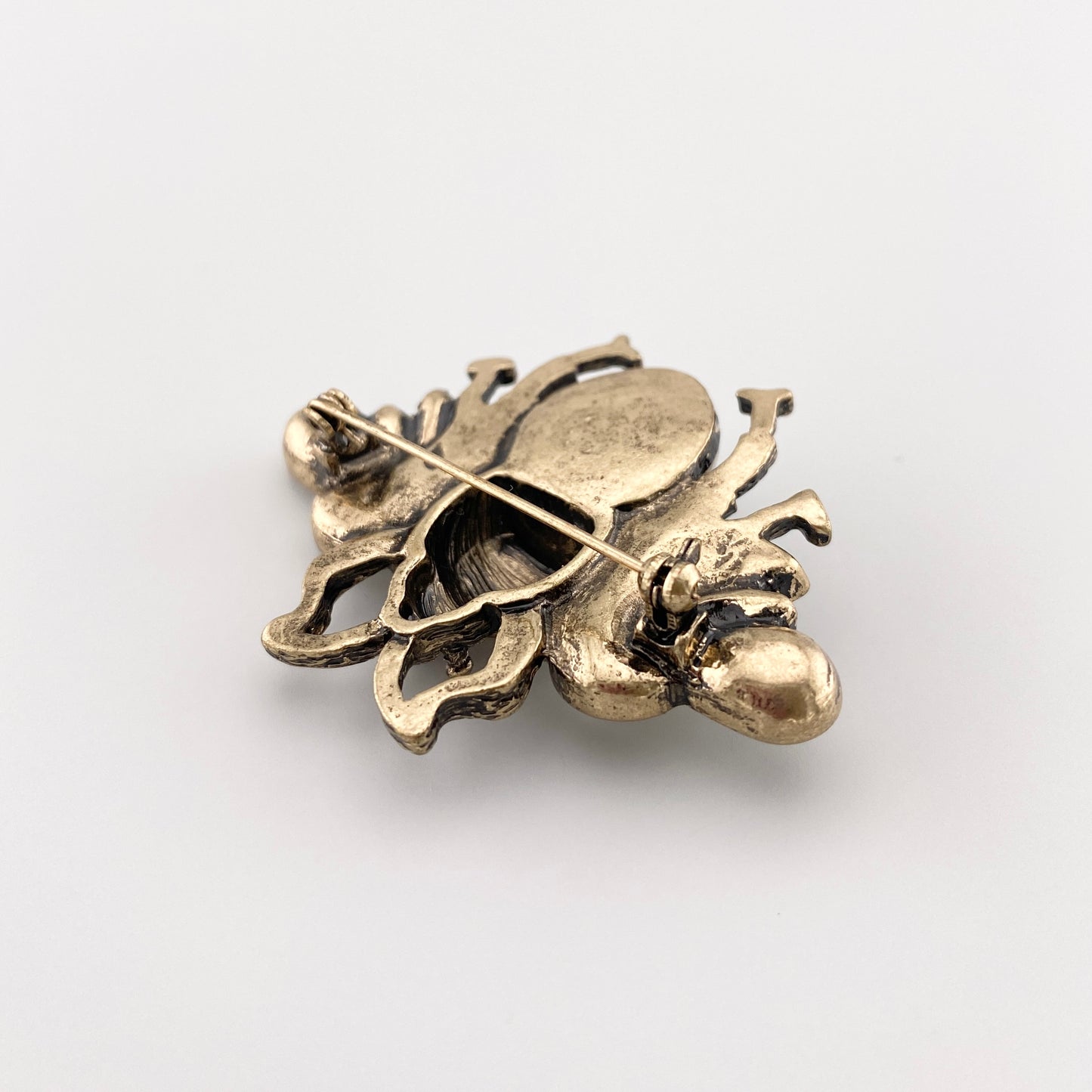 Брошь пчелка