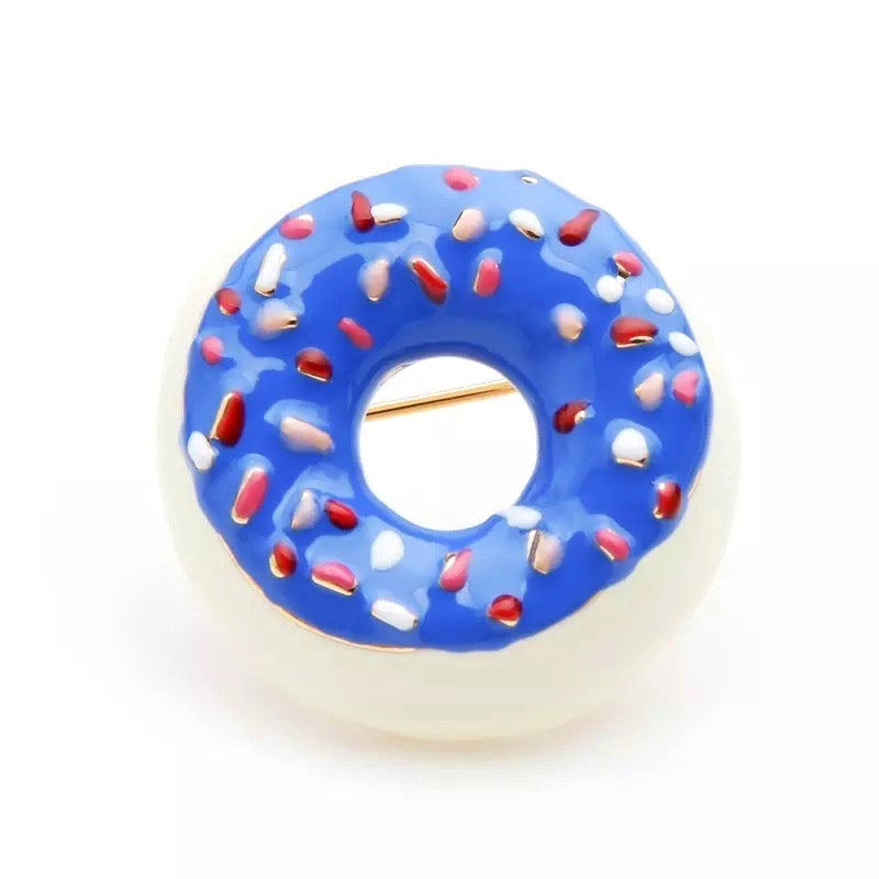 Donut brooch
