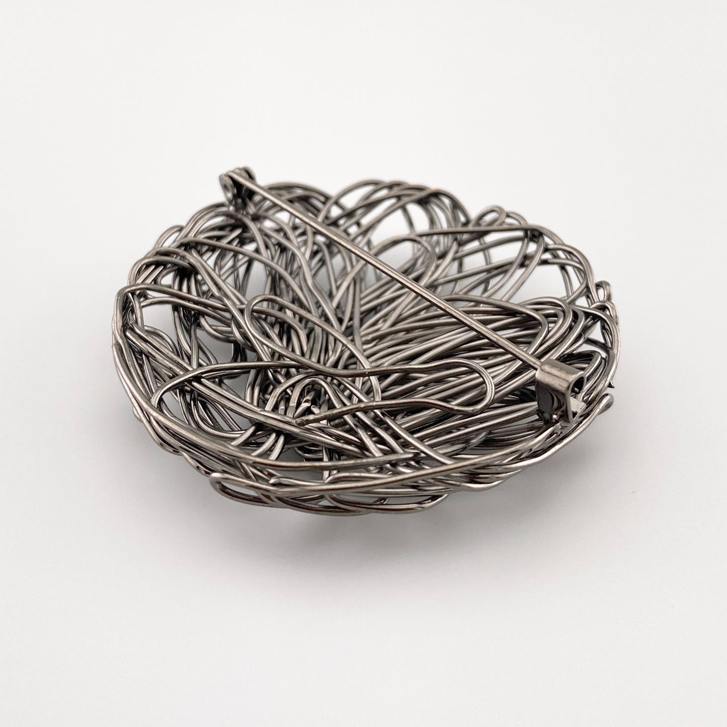 Modern brooches