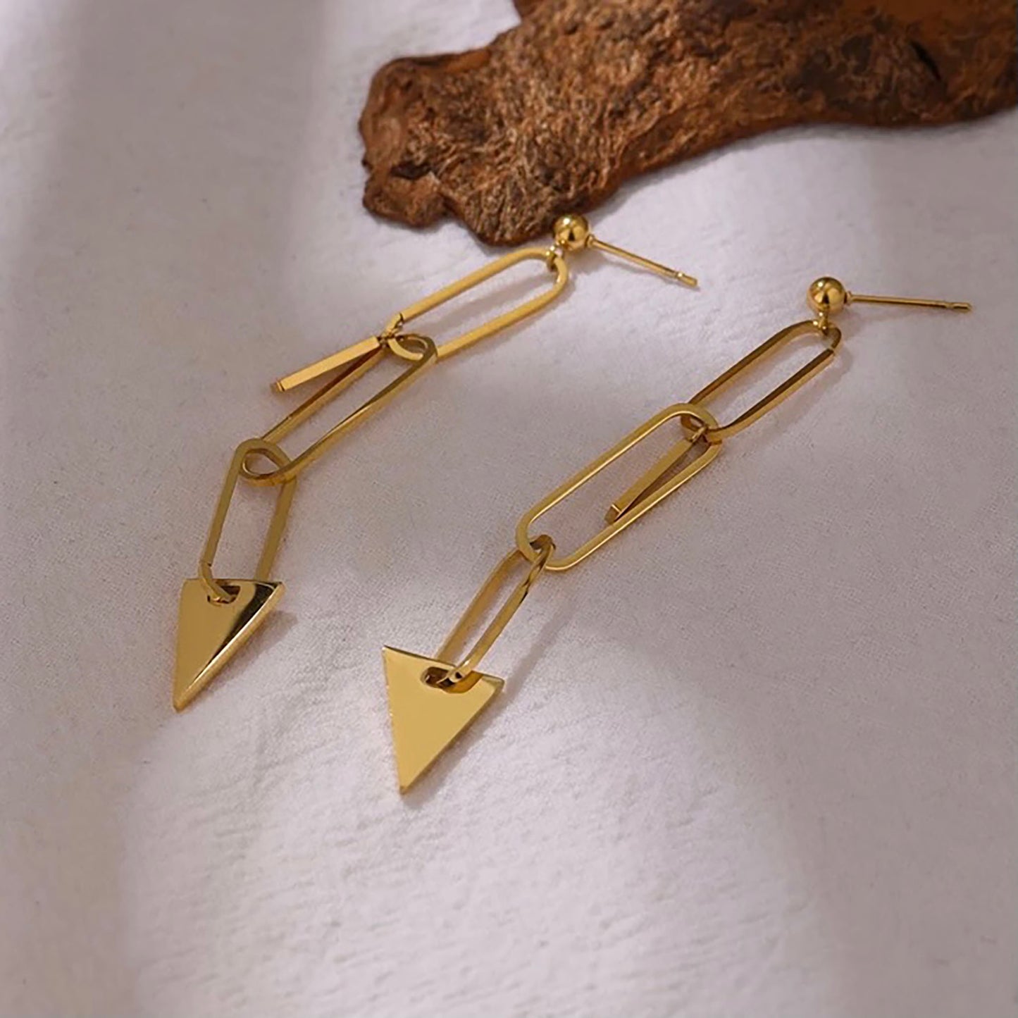 earrings with links