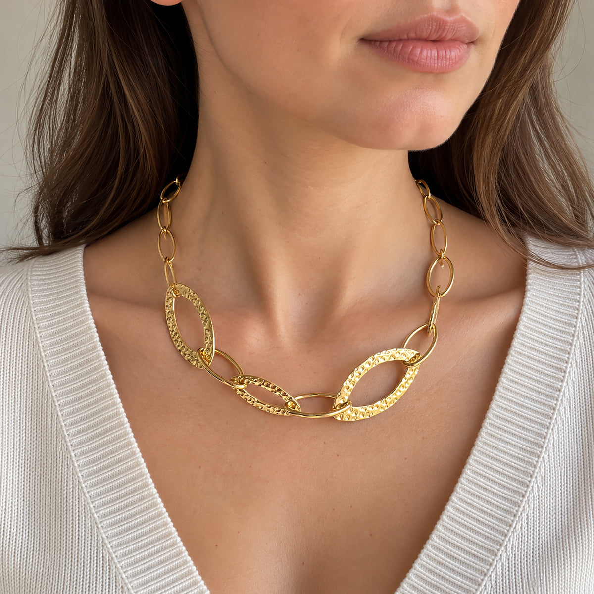 Geometric necklace Ikita (France)