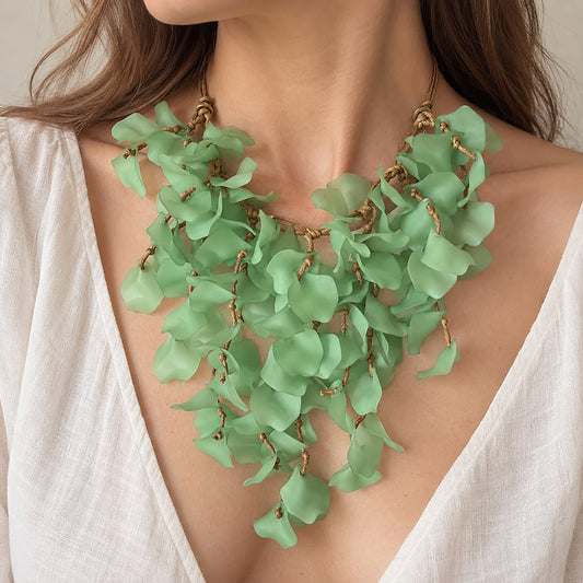 Necklace with petals Sonata (Spain)