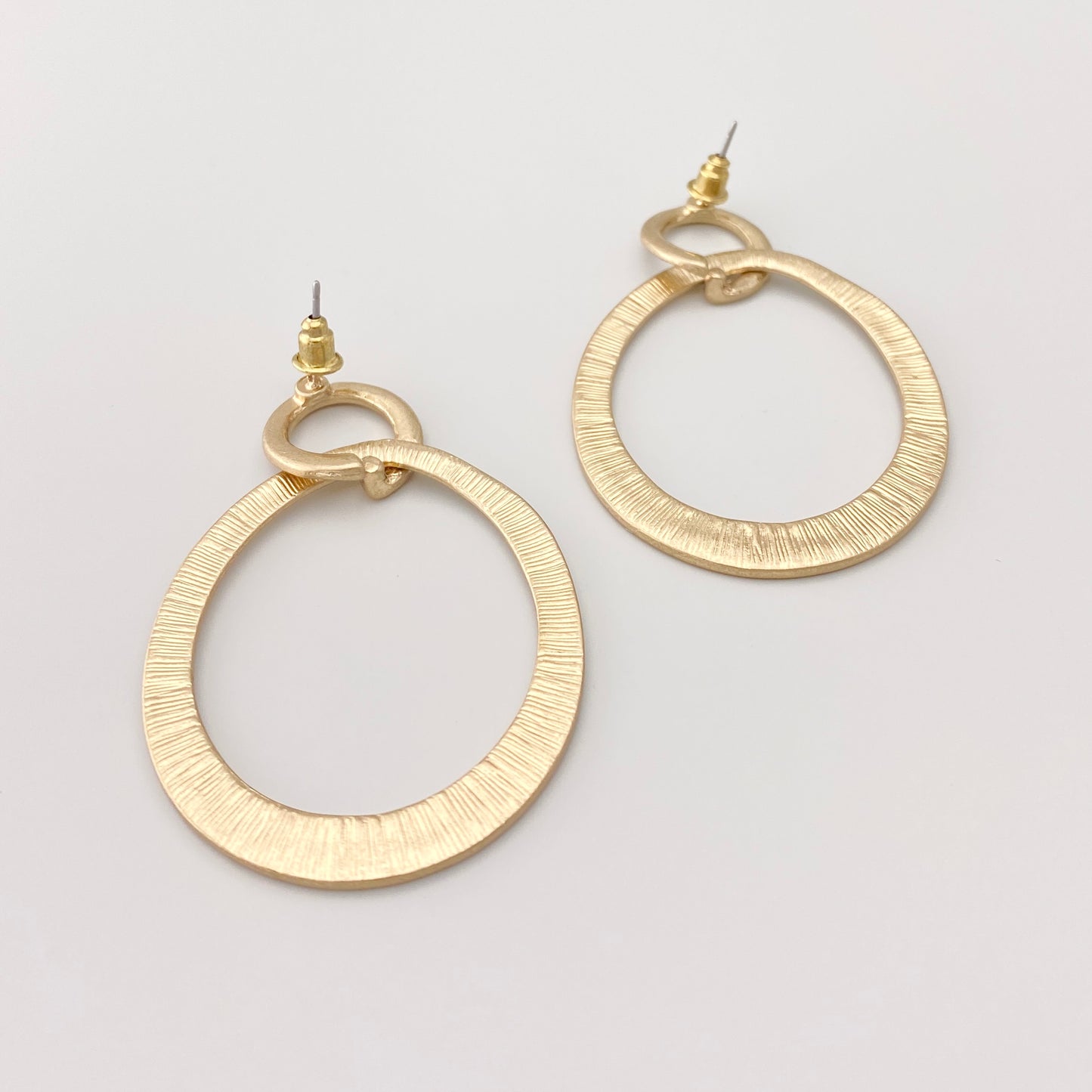 Hoop earrings with white enamel