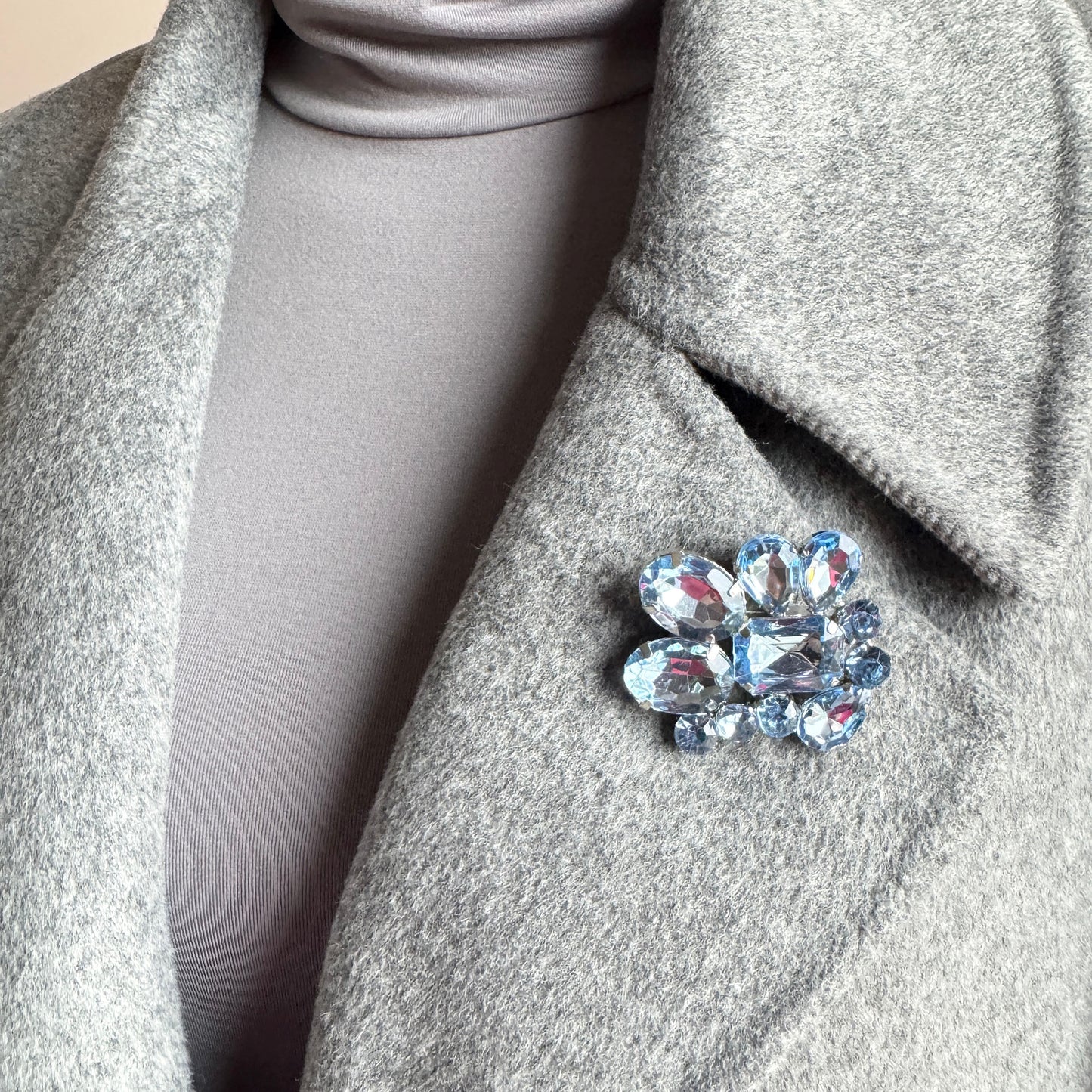 Брошка з кристалами Sonata (Іспанія)