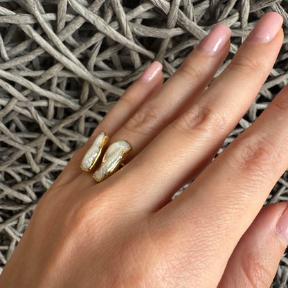 Ring with pearls Pierres Delicates (France)