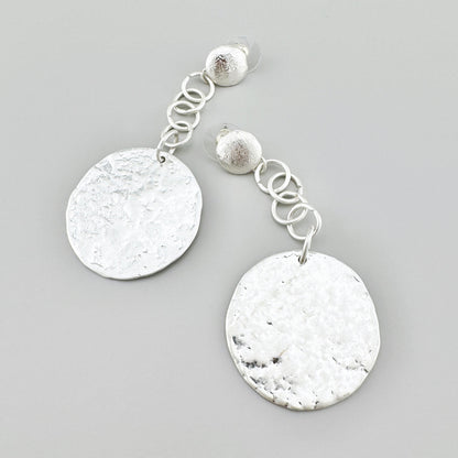 Dangling silver earrings, Spanish brand Sonata.