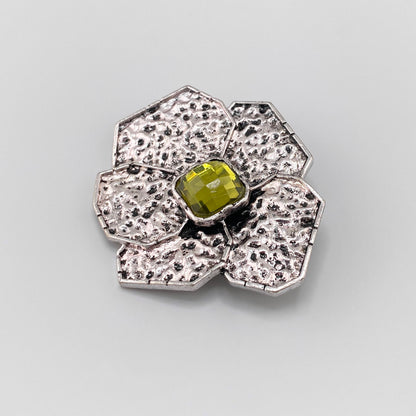 Metal flower brooch