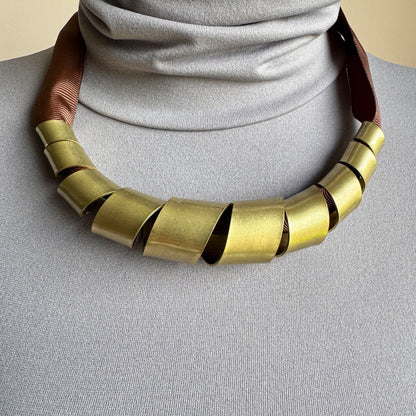Metal necklace Sonata (Spain)