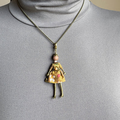Necklace with doll Sonata (Spain)