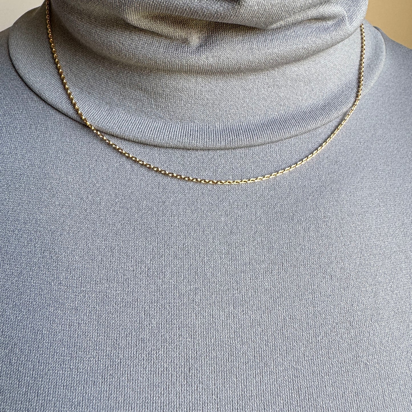 Thin chain Nilai (France)