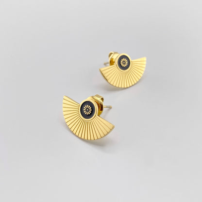 fan earrings