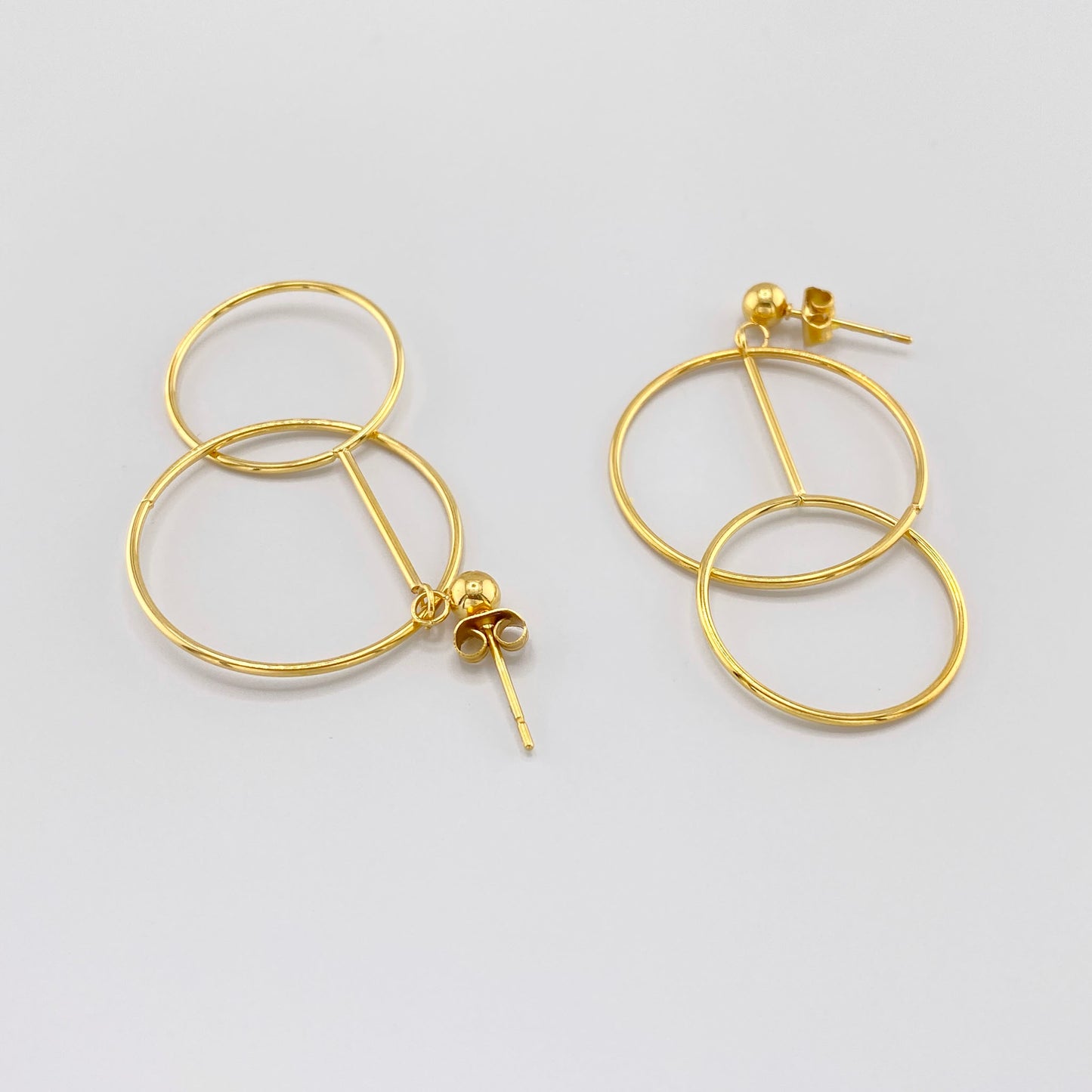 2 hoop earrings