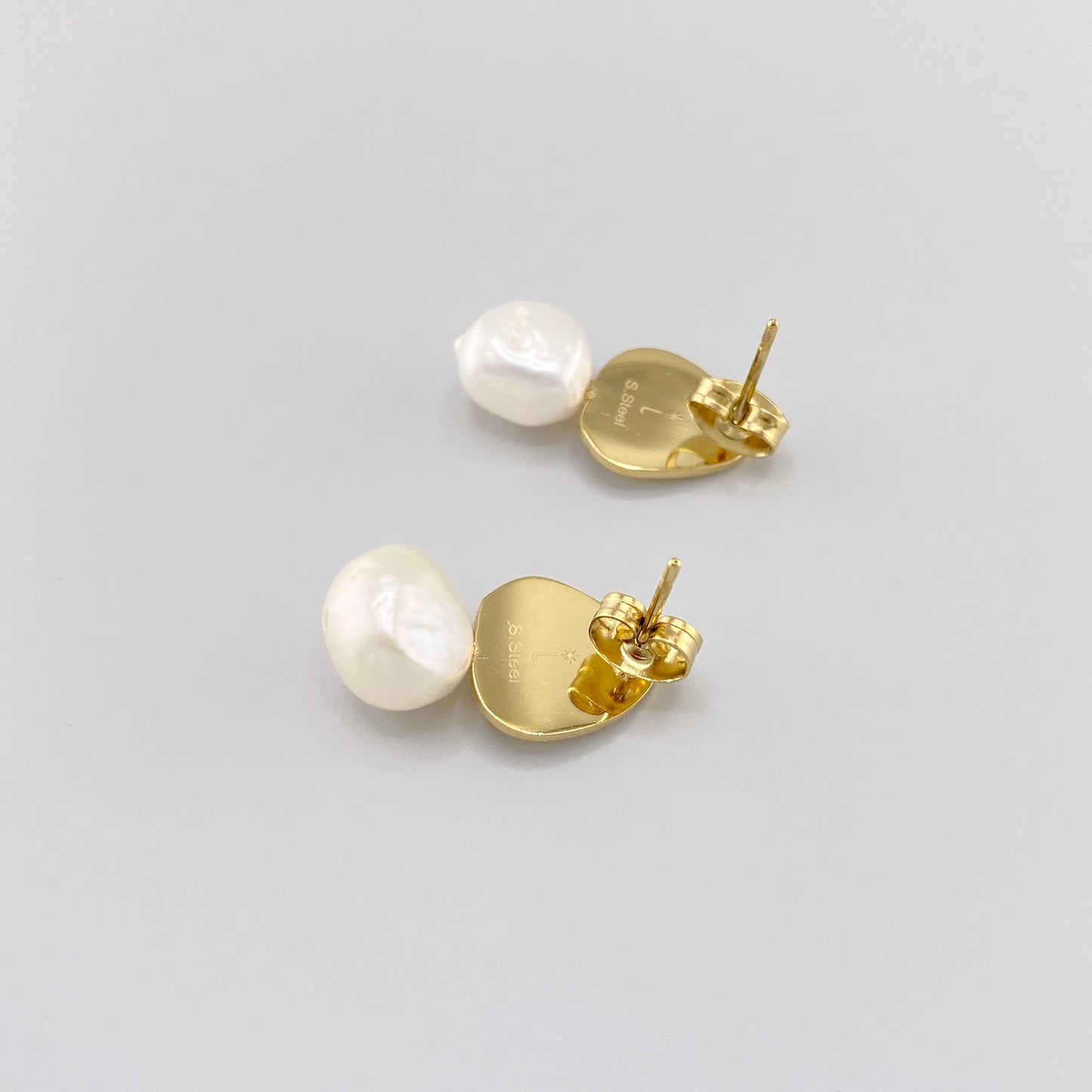 Pearl earrings