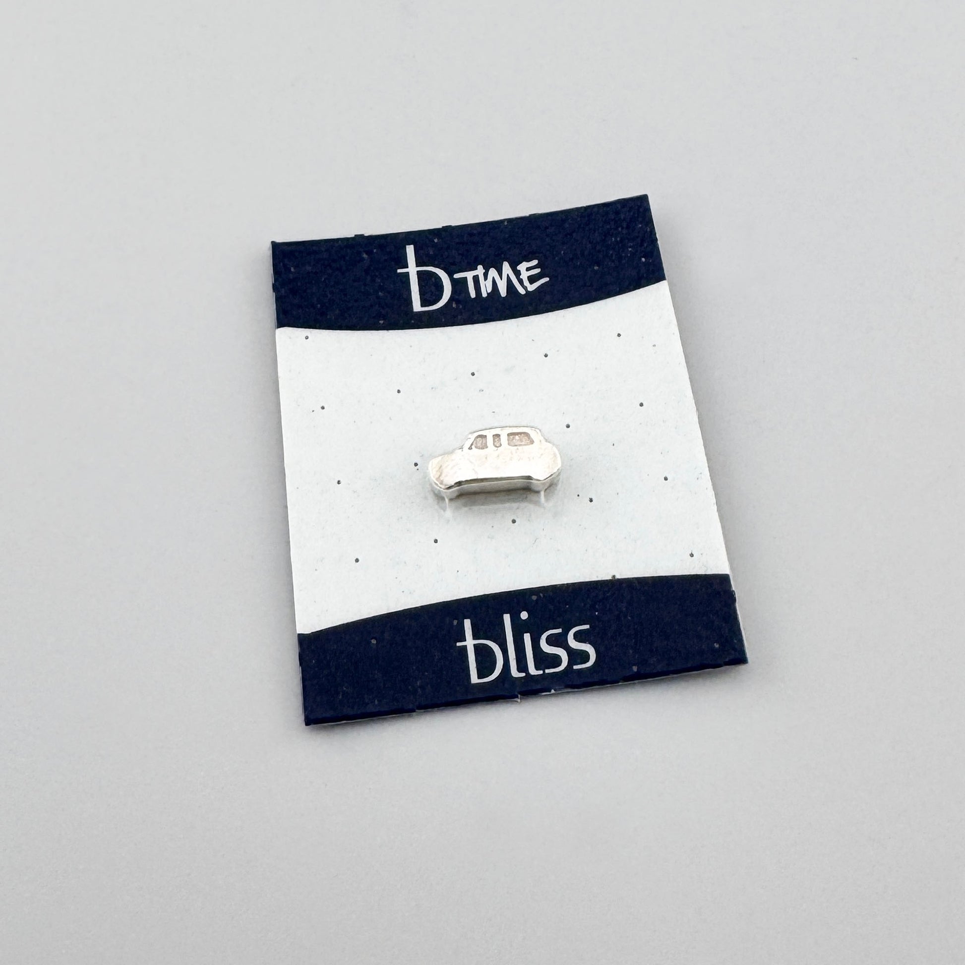 Silver car charm Bliss Gioielli with a small modular jewelry shape
