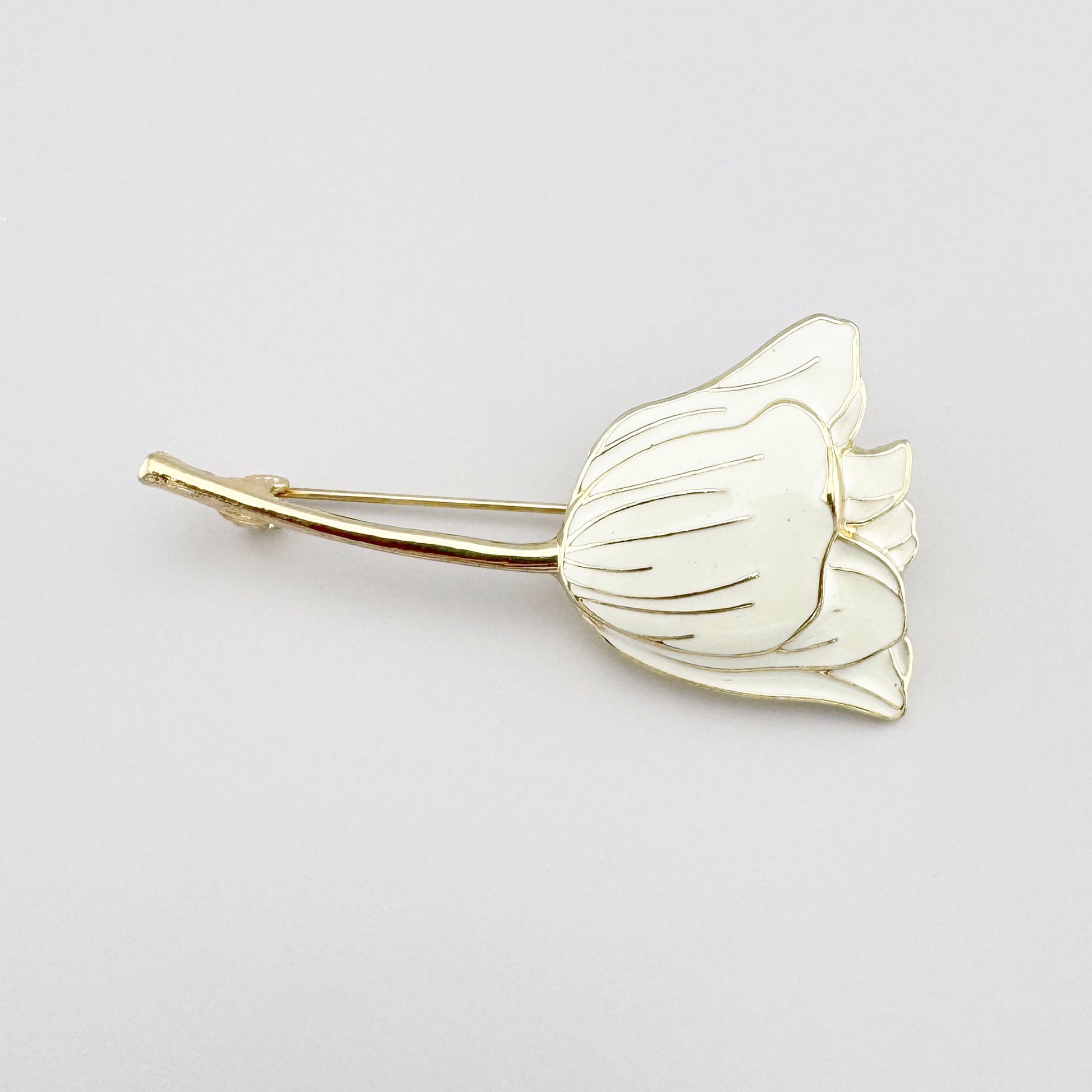 Tulpenbrosche Sonata mit cremefarbener Emaille und goldfarbener Kontur