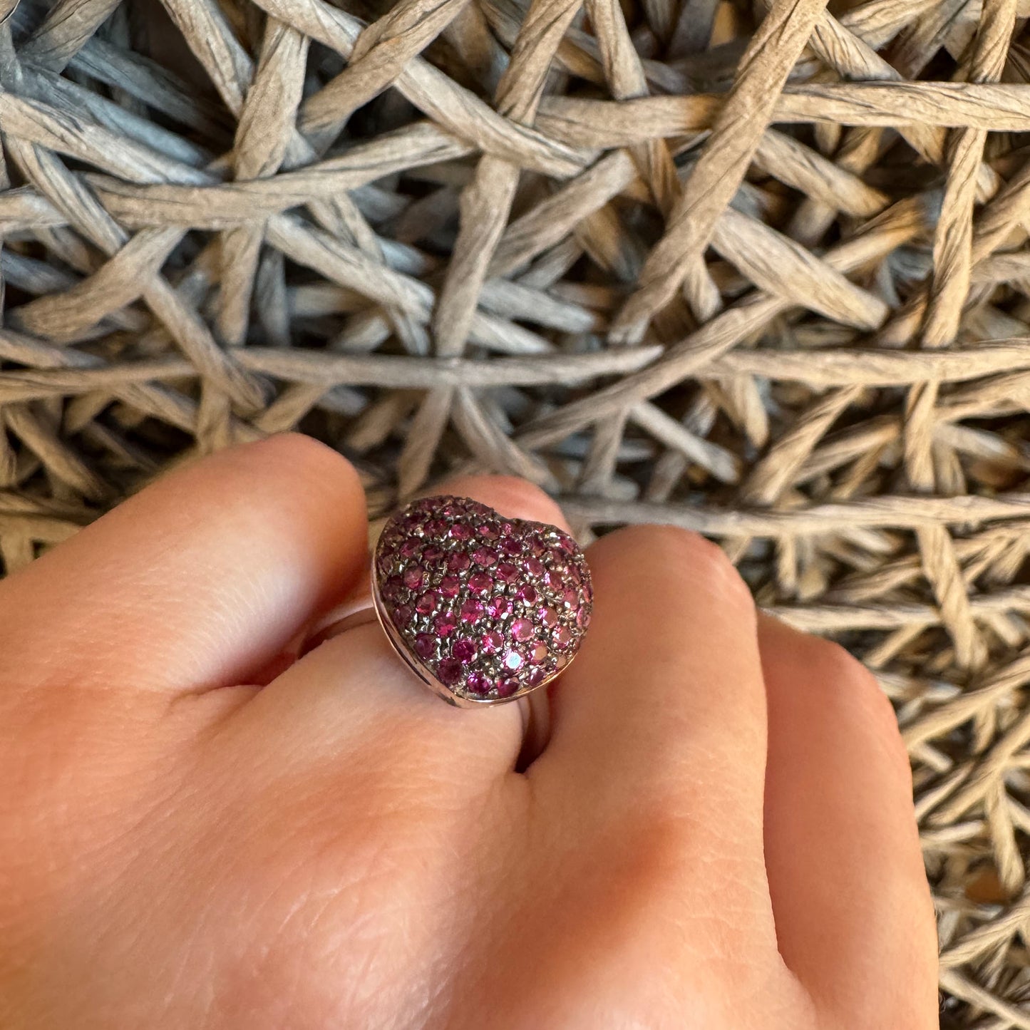 Anillo corazón Bliss Gioielli con circonias rosas y brillo delicado