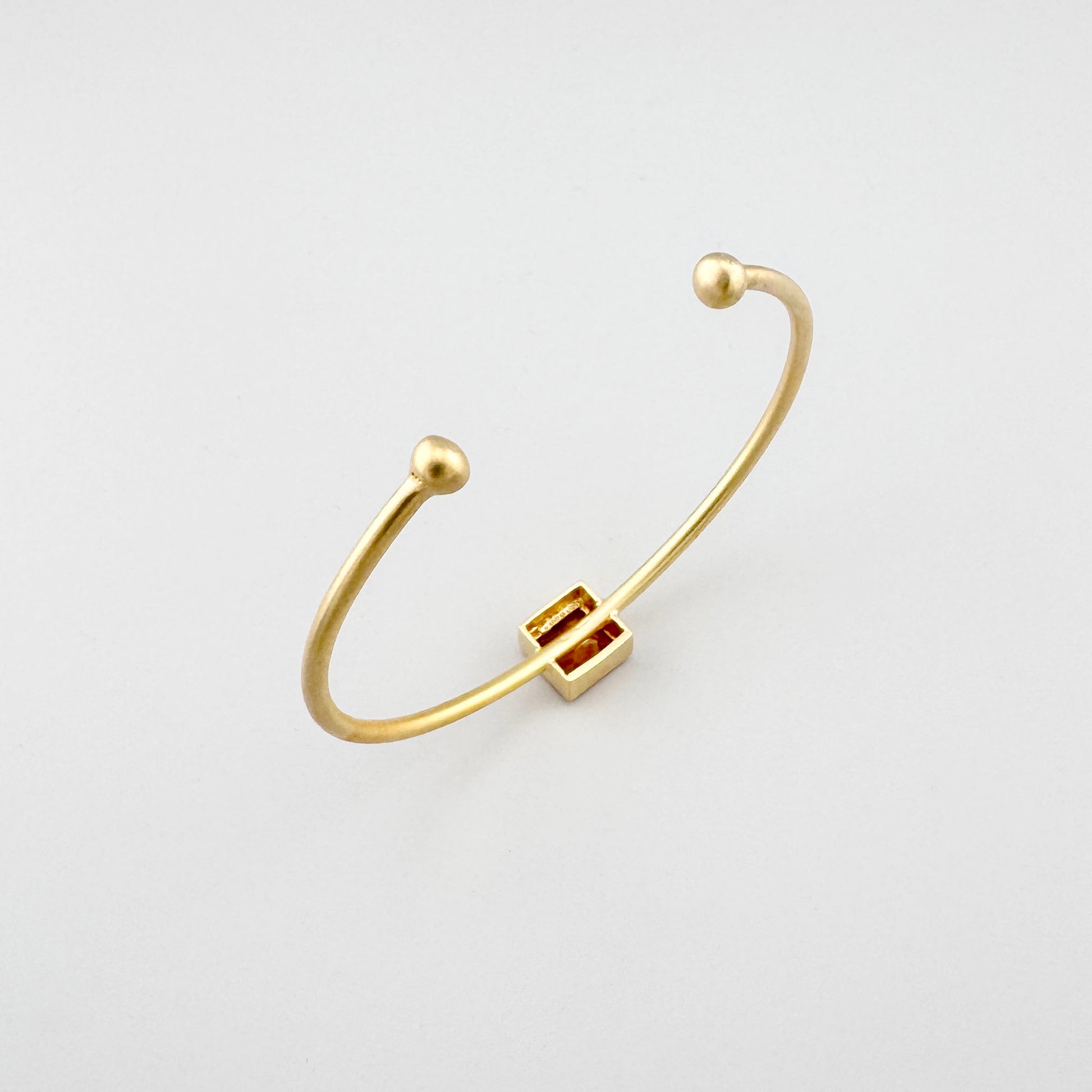 Bracelet Bliss Gioielli avec cristal miel et ligne ouverte en ton dore