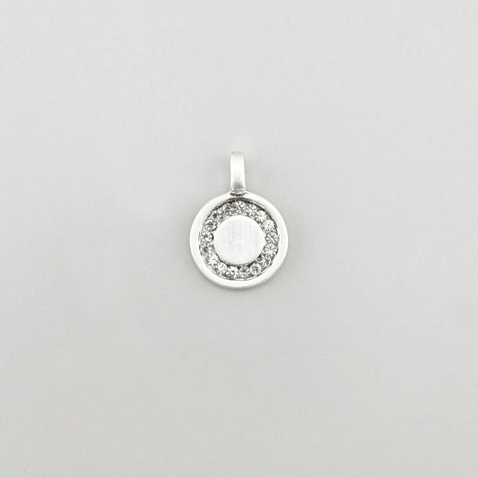 Zawieszka z kryształkami Pilgrim w kolorze srebrnym i satynowym środkiem